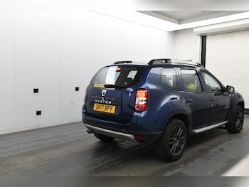Used Dacia Duster 2017 for sale - 76799216: Photo