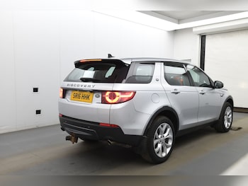 Used Land Rover Discovery Sport 2016 for sale - 78373519: Photo
