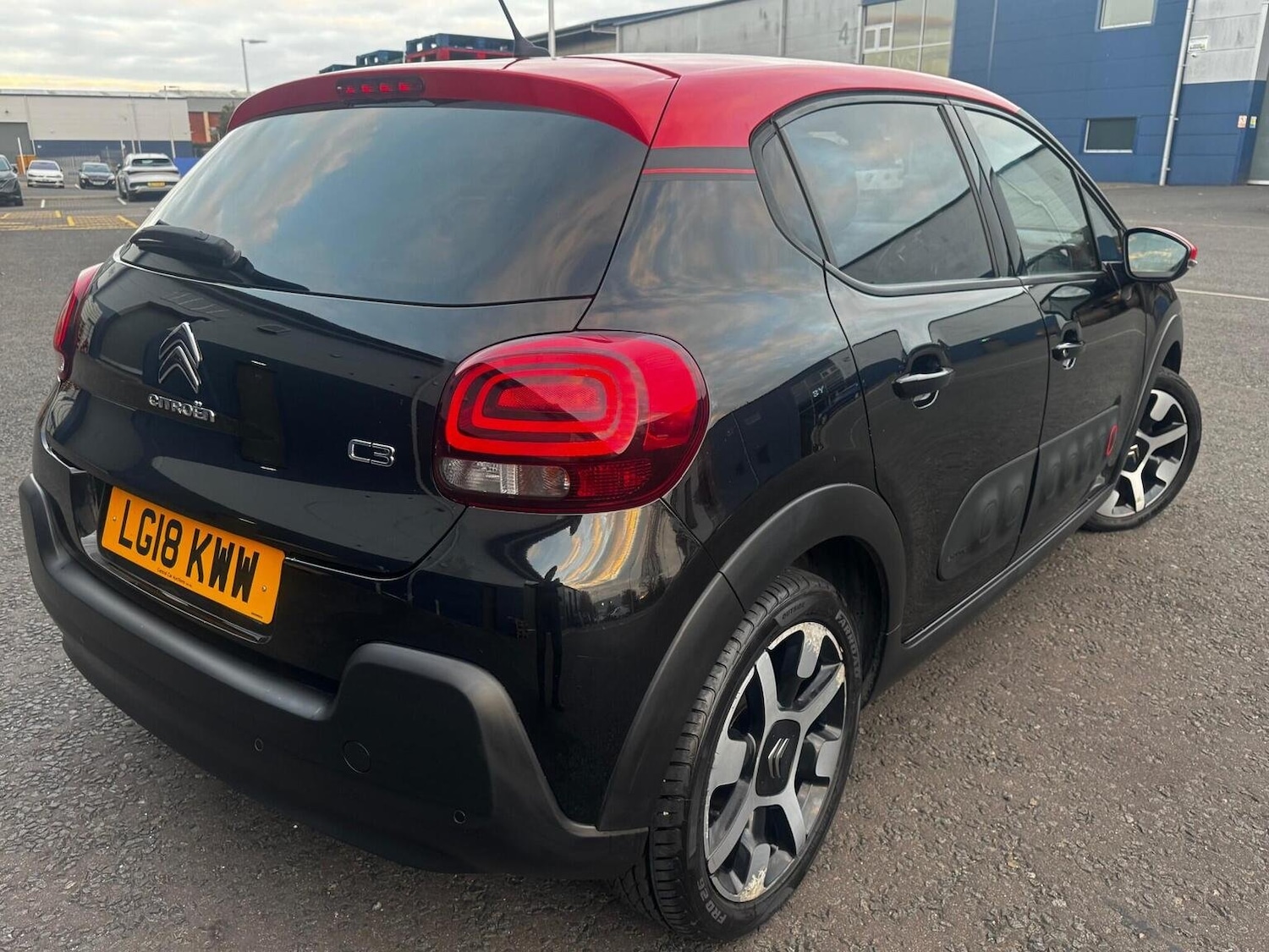 Used Citroen C3 2018 for sale - 76530937: Photo 25