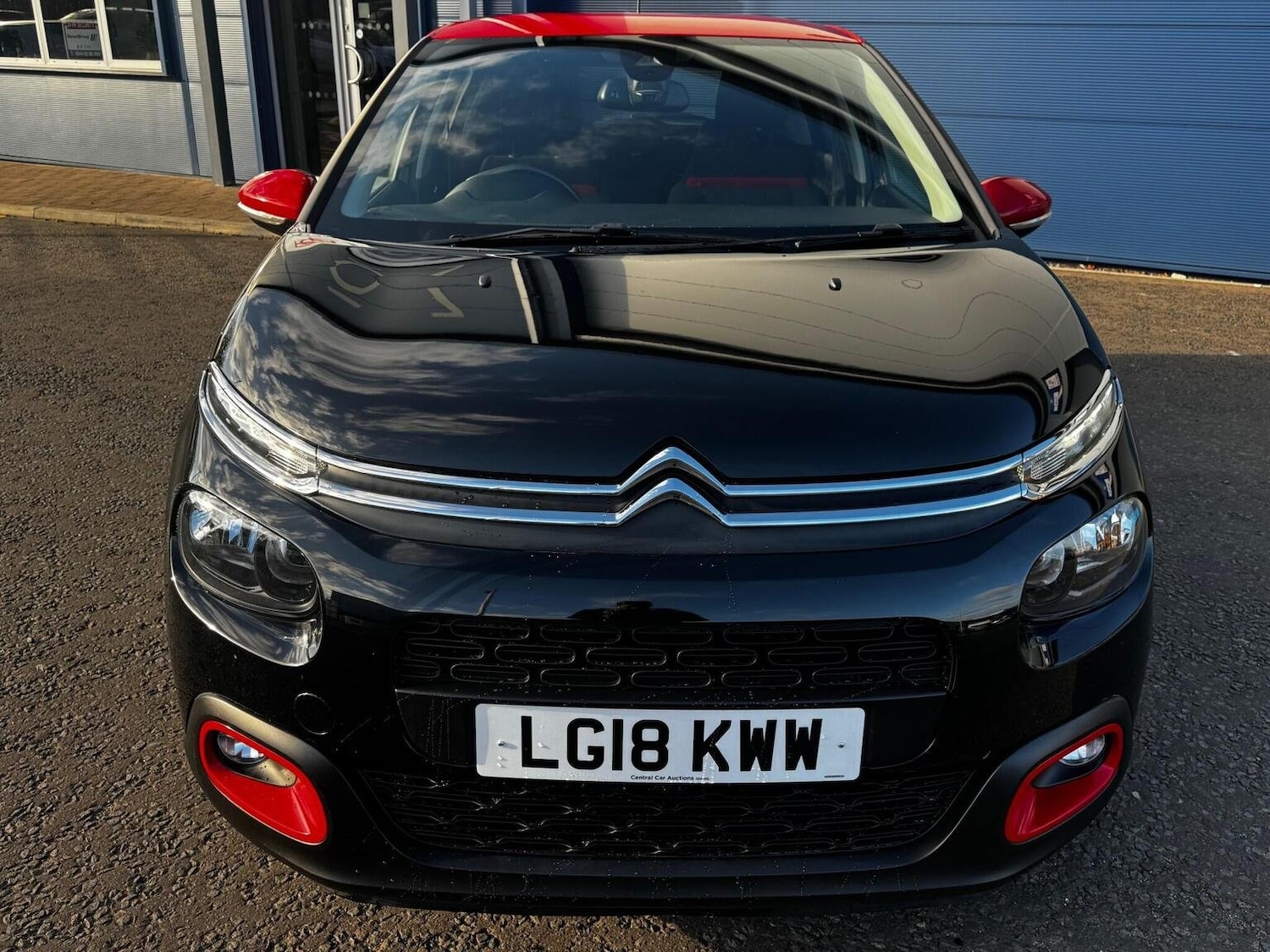 Used Citroen C3 2018 for sale - 76530937: Photo 3
