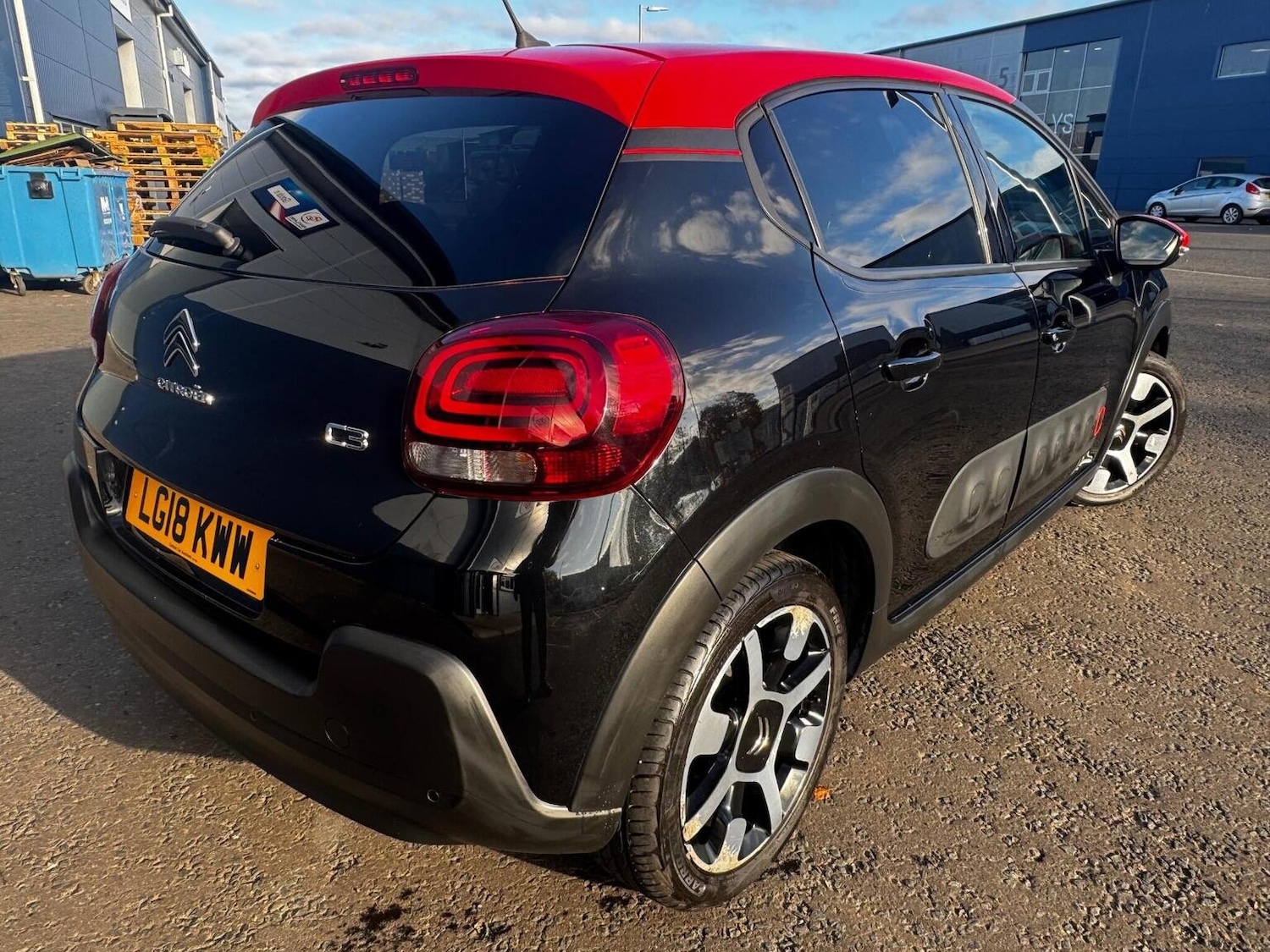 Used Citroen C3 2018 for sale - 76530937: Photo 7