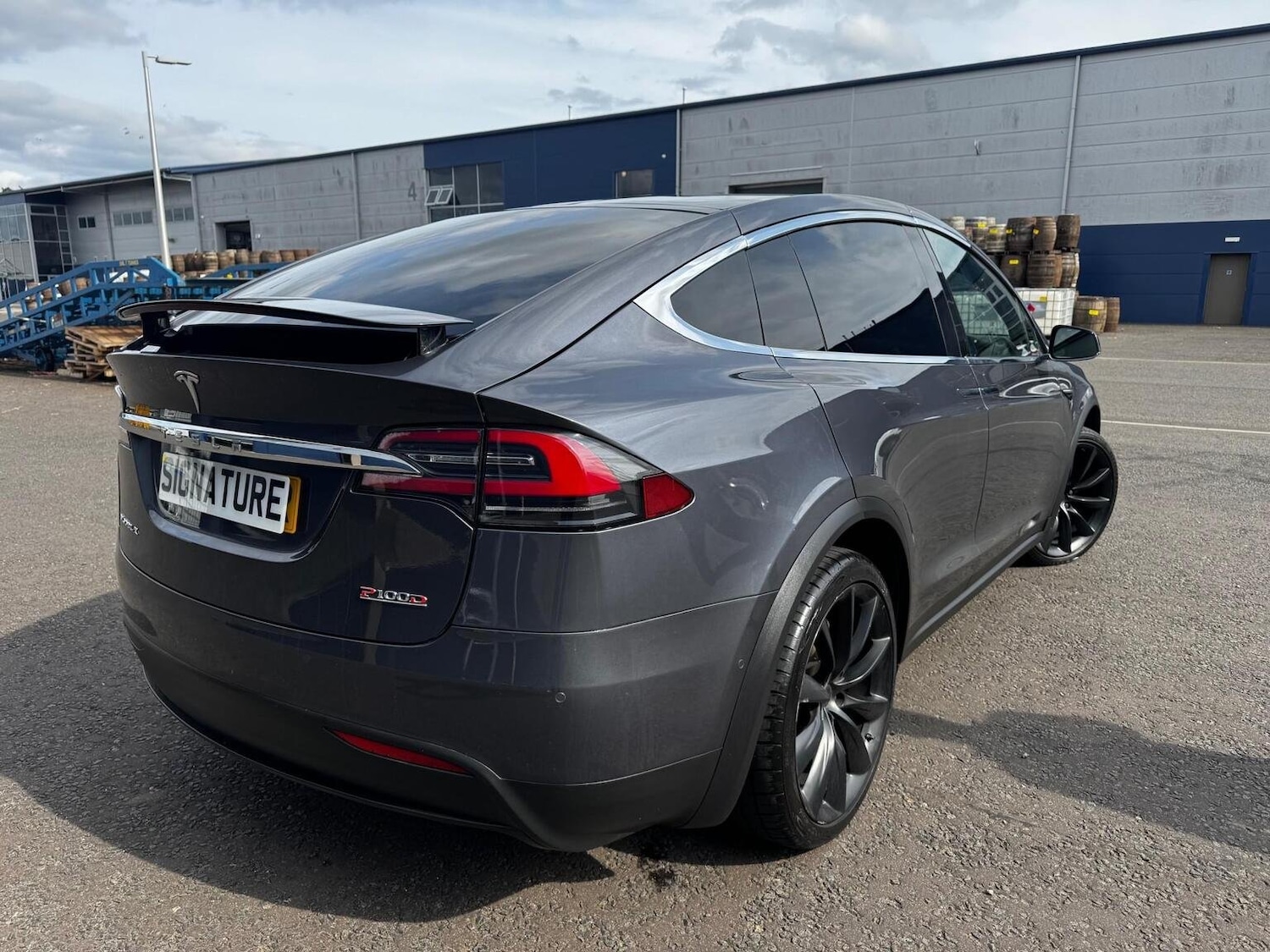 Used Tesla Model X 2018 for sale - 76530935: Photo 7