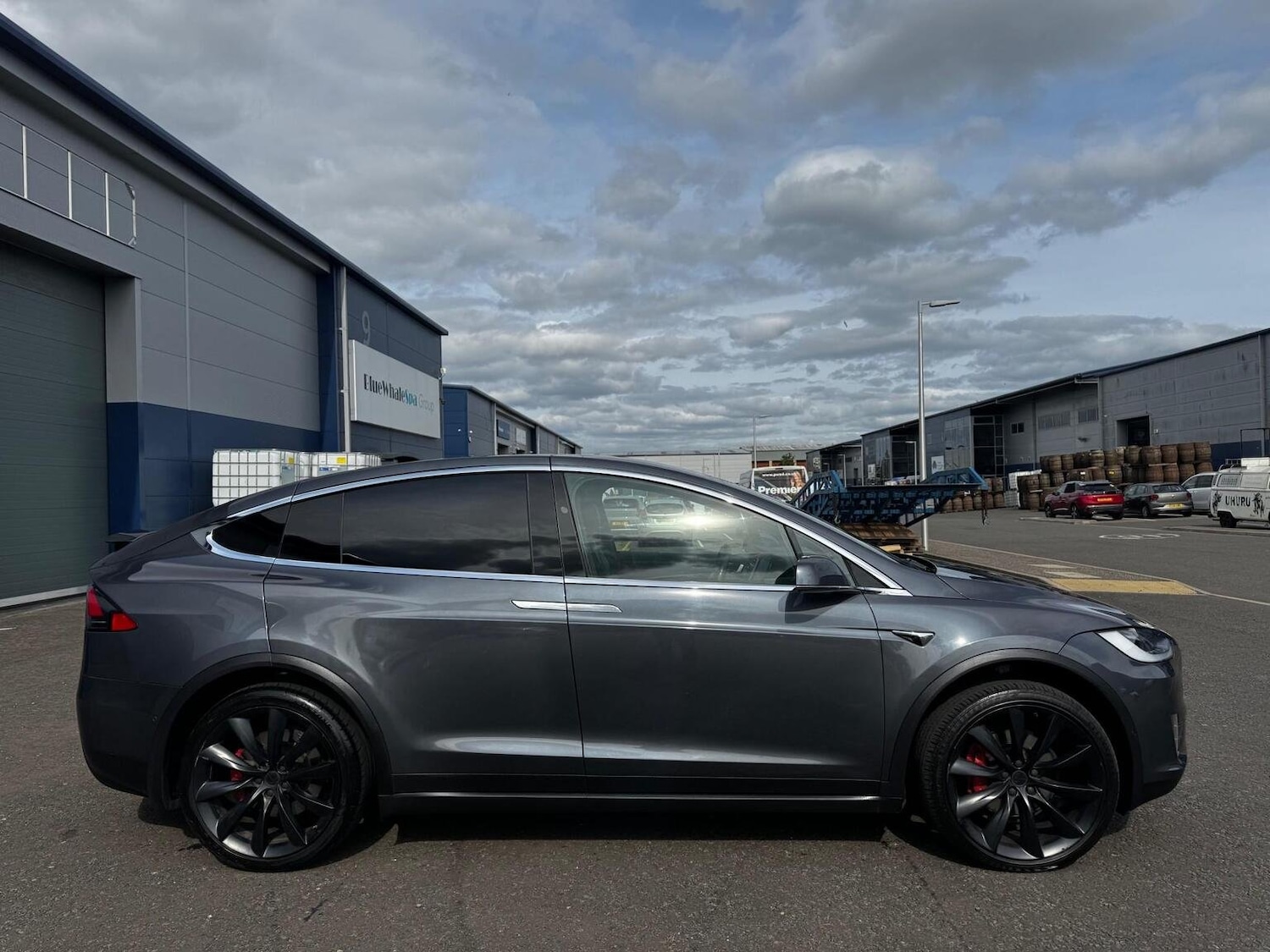 Used Tesla Model X 2018 for sale - 76530935: Photo 8