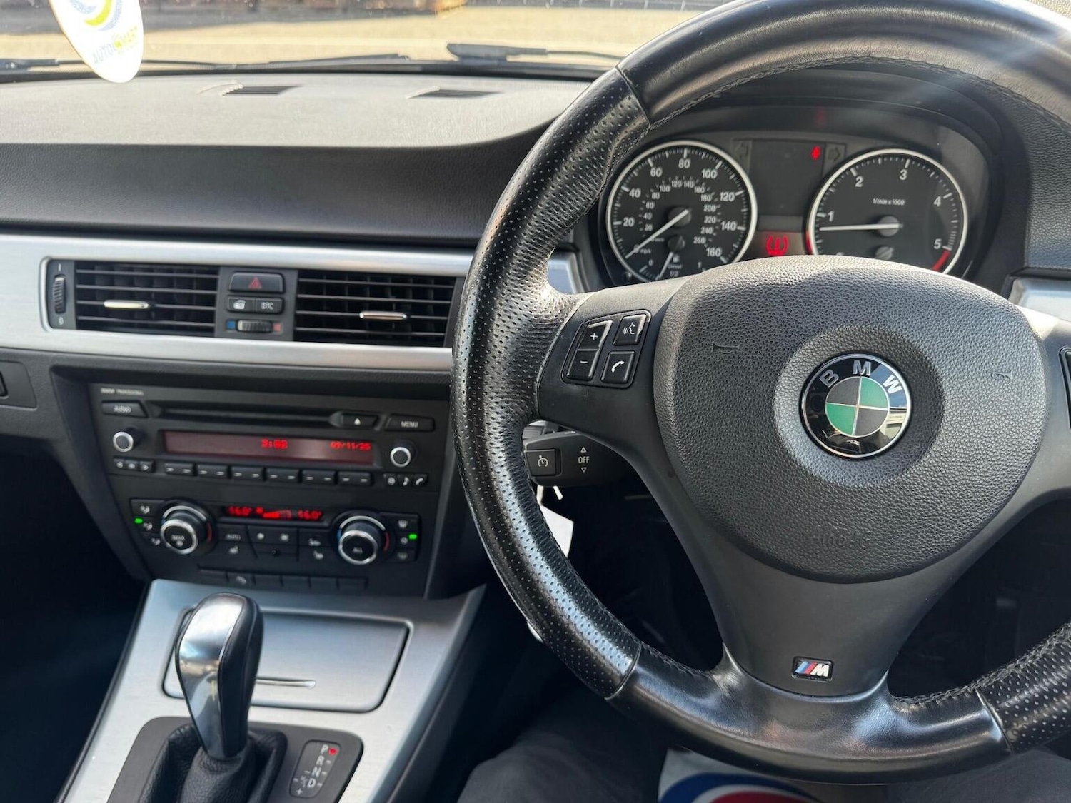 Used BMW 3 Series 2010 for sale - 76530936: Photo 13