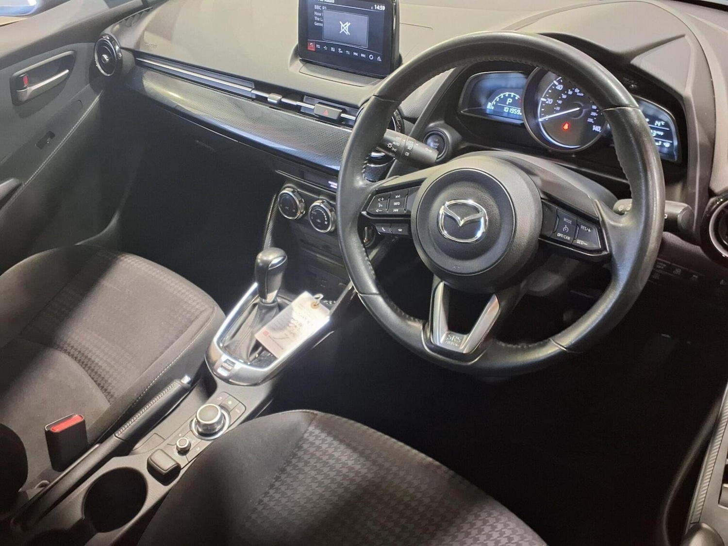 Used Mazda Mazda2 2018 for sale - 76530940: Photo 12