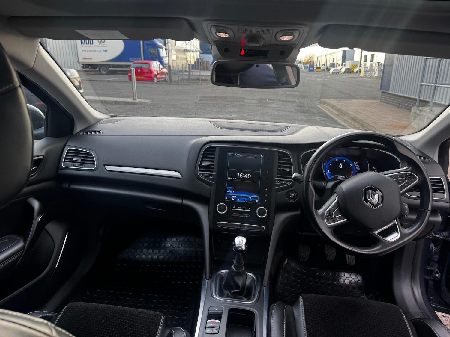 Used Renault Megane 2016 for sale - 76530956: Photo 11