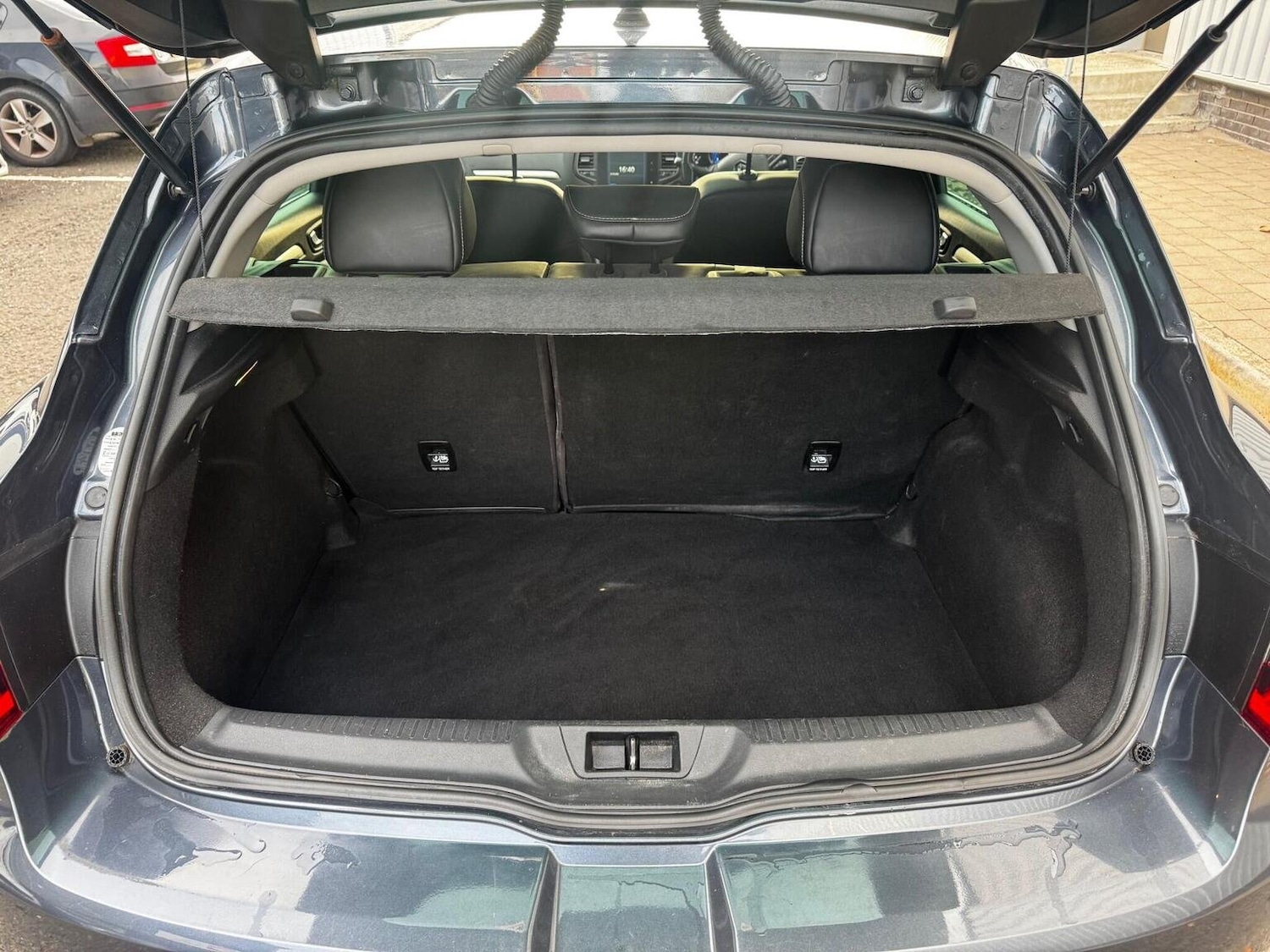 Used Renault Megane 2016 for sale - 76530956: Photo 12