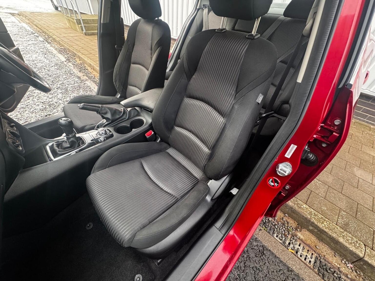 Used Mazda Mazda3 2015 for sale - 76530954: Photo 11