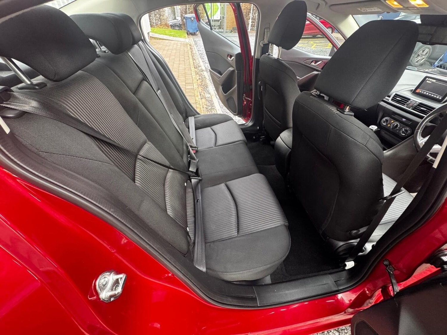 Used Mazda Mazda3 2015 for sale - 76530954: Photo 15