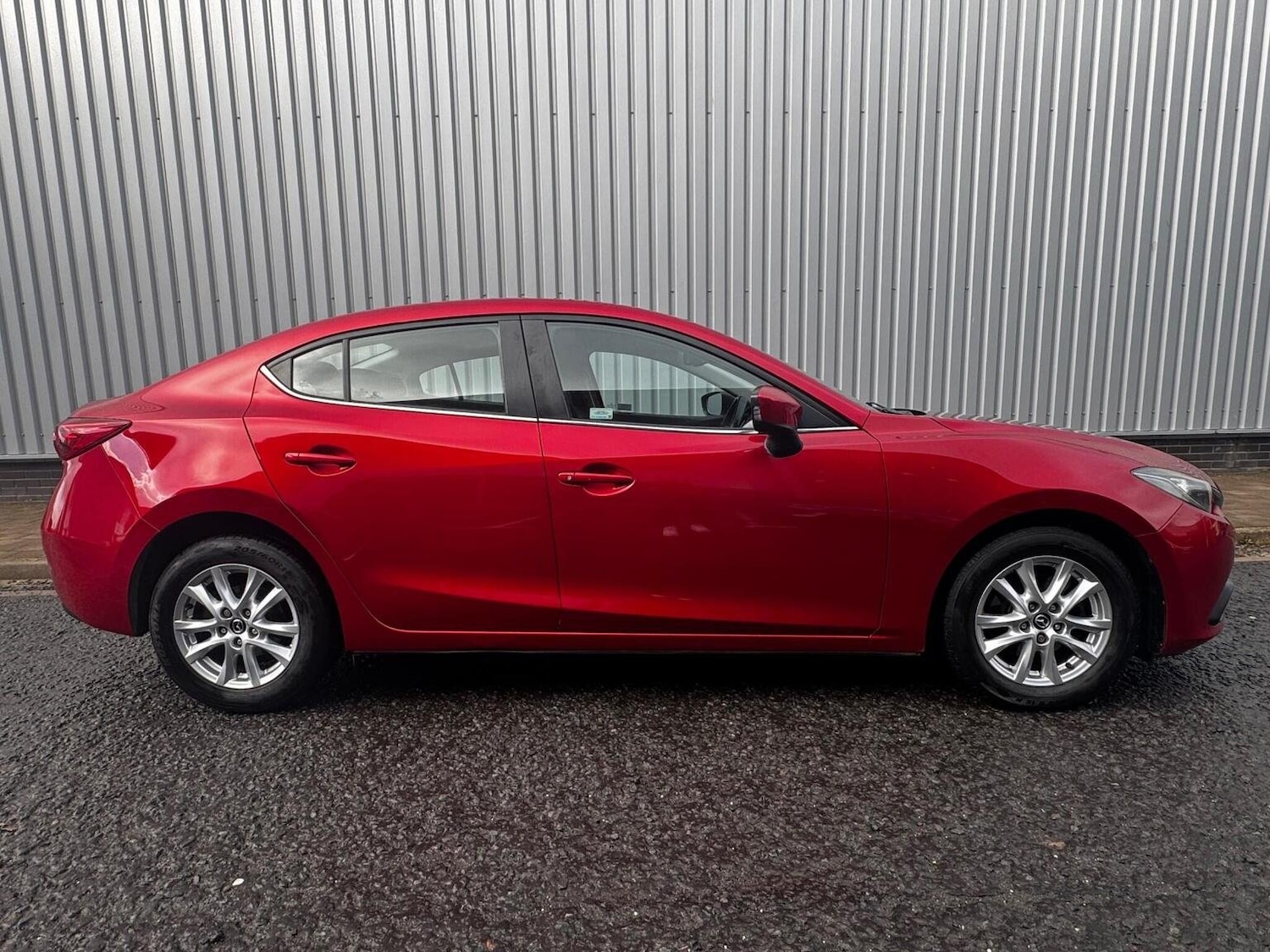 Used Mazda Mazda3 2015 for sale - 76530954: Photo 5