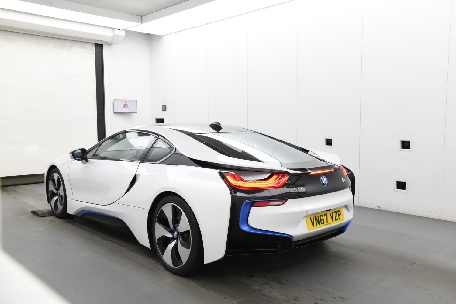Used BMW i8 2017 for sale - 77906662: Photo 6