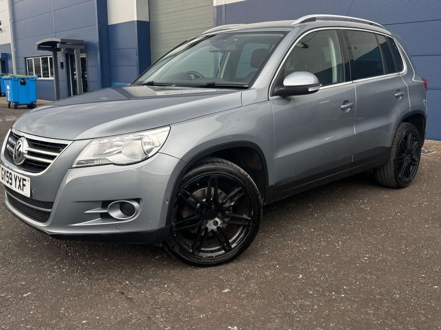 Used Volkswagen Tiguan 2009 for sale - 76530950: Photo 4