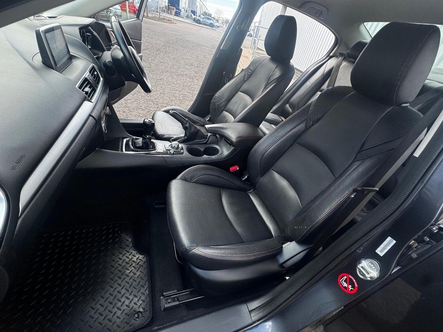 Used Mazda Mazda3 2015 for sale - 76884907: Photo 13