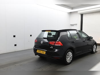 Used Volkswagen Golf 2015 for sale - 78045554: Photo