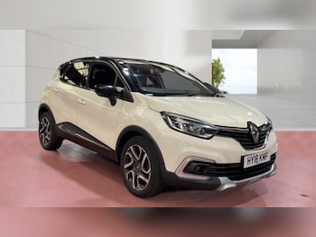 Used Renault Captur 2018 for sale - 79047700: Photo