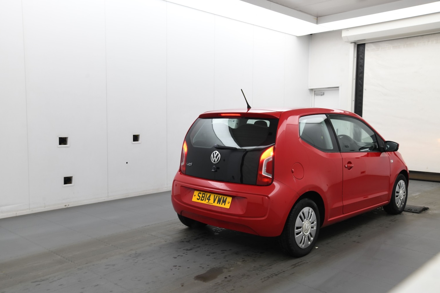 Used Volkswagen up! 2014 for sale - 77251248: Photo 3