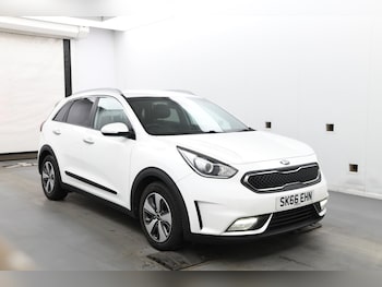 Used Kia Niro 2016 for sale - 76751803: Photo