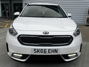 Used Kia Niro 2016 for sale - 76751803: Photo