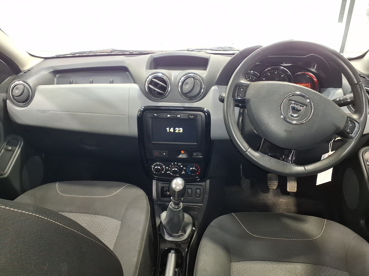 Used Dacia Duster 2014 for sale - 77548286: Photo 16