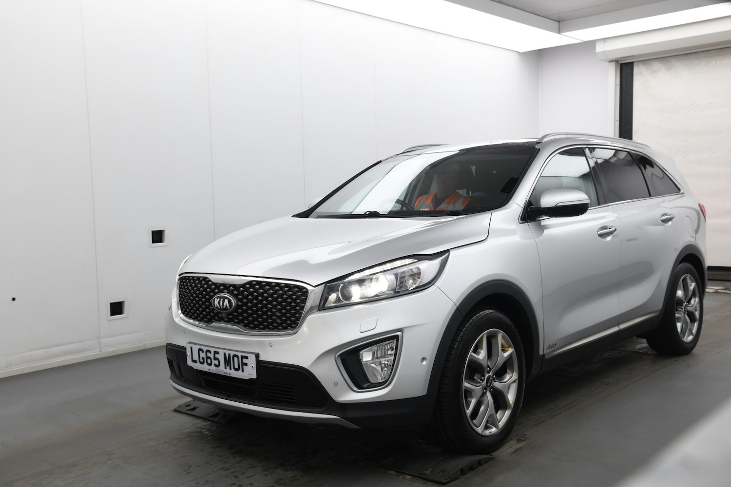 Used Kia Sorento 2015 for sale - 77807146: Photo 2