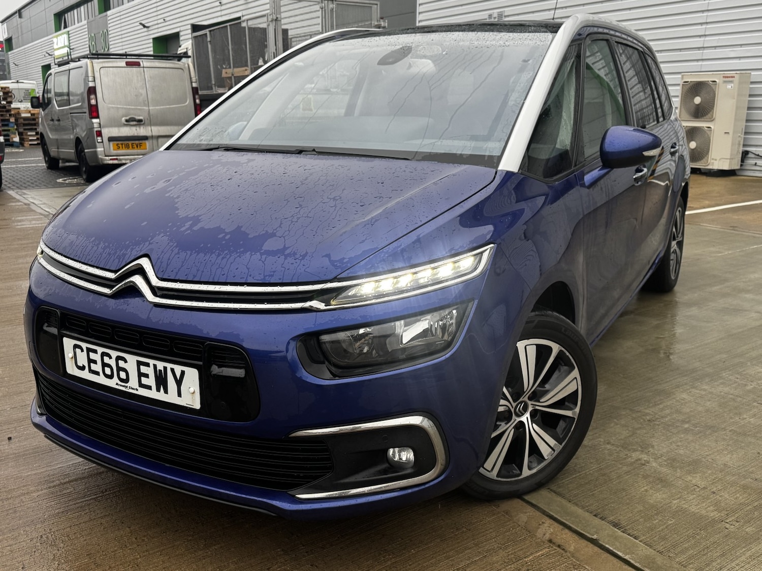Used Citroen C4 Grand Picasso 2016 for sale - 77465798: Photo 4