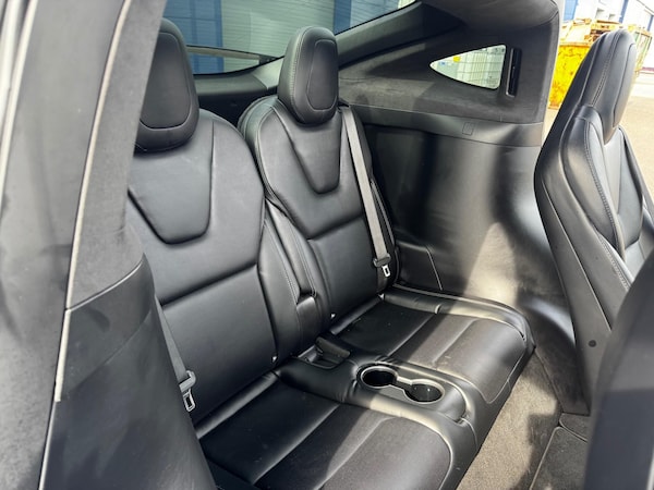 Used Tesla Model X 2018 for sale - 74839033: Photo 12