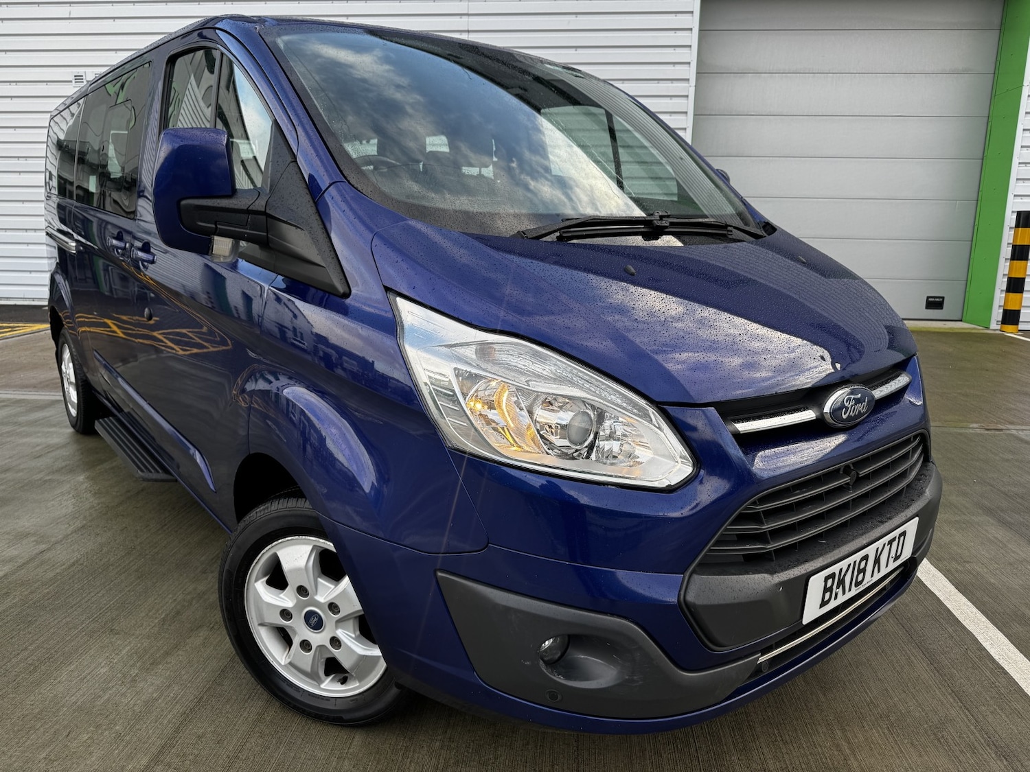 Used Ford Tourneo Custom 2018 for sale - 77008081: Photo 3