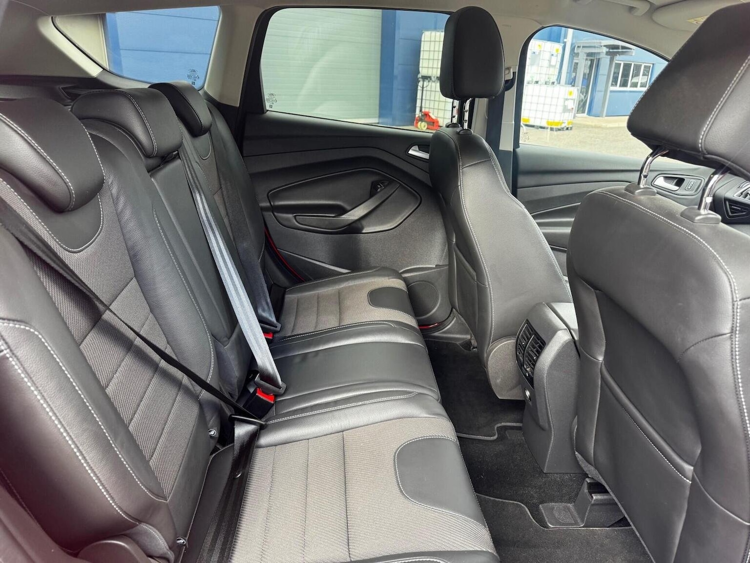 Used Ford Kuga 2016 for sale - 76769613: Photo 11