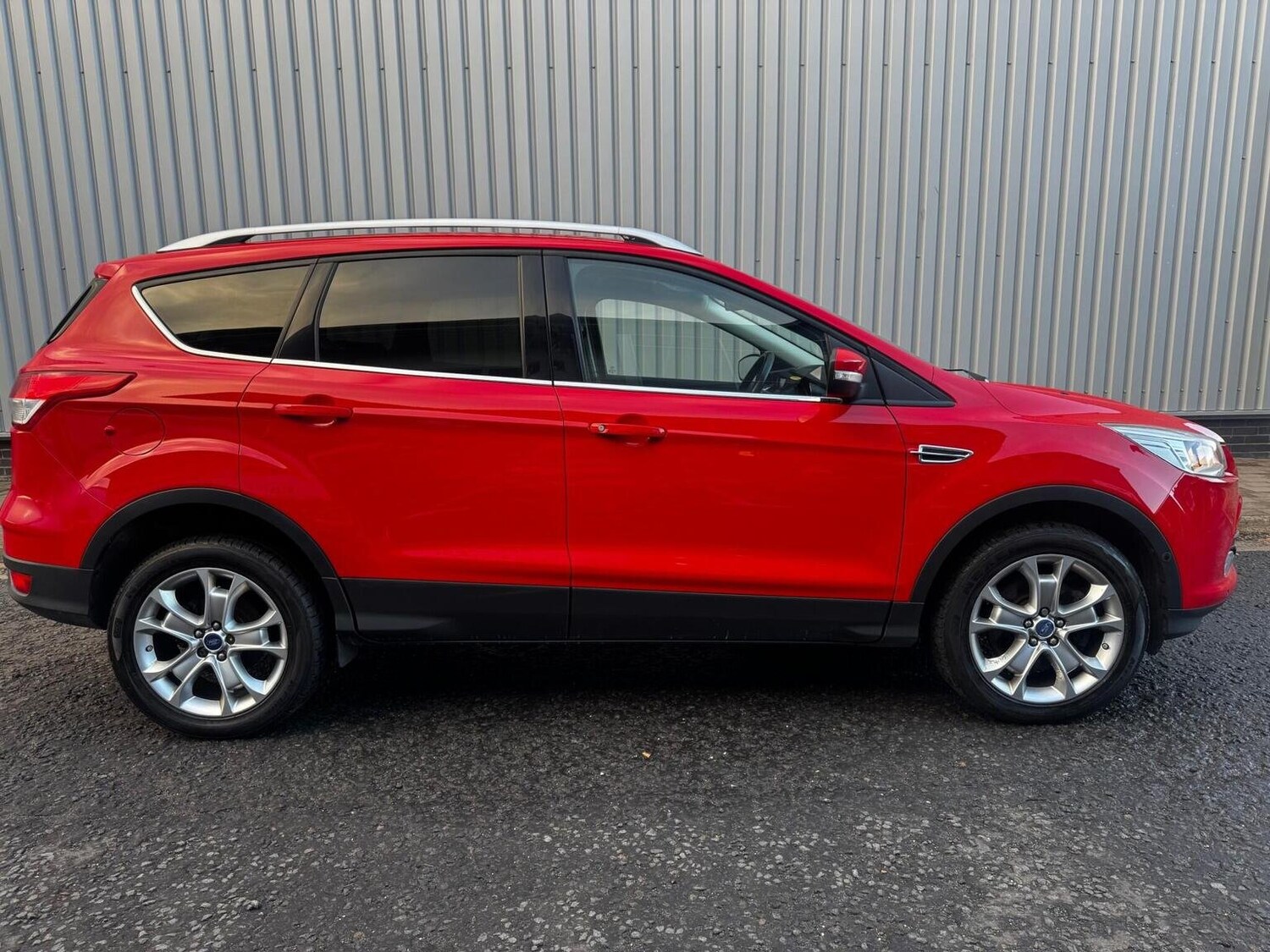 Used Ford Kuga 2016 for sale - 76769613: Photo 8
