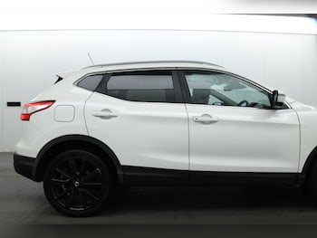 Used Nissan Qashqai 2017 for sale - 77891546: Photo