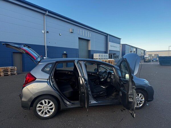 Used Honda Jazz 2017 for sale - 76092317: Photo 12