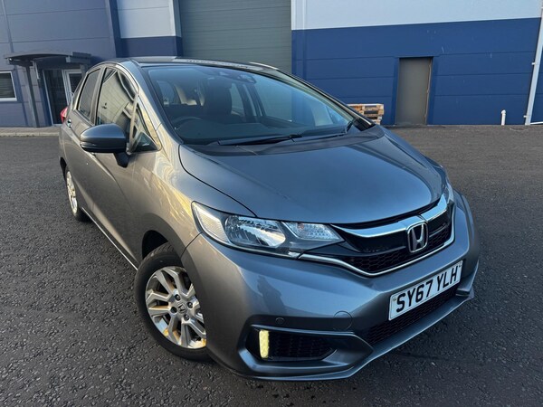 Used Honda Jazz 2017 for sale - 76092317: Photo 2