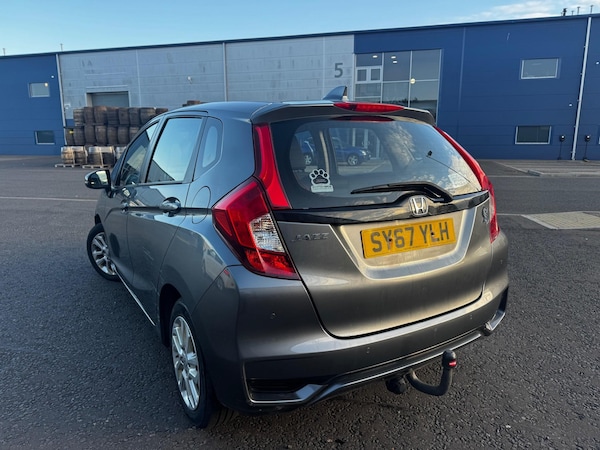 Used Honda Jazz 2017 for sale - 76092317: Photo 3