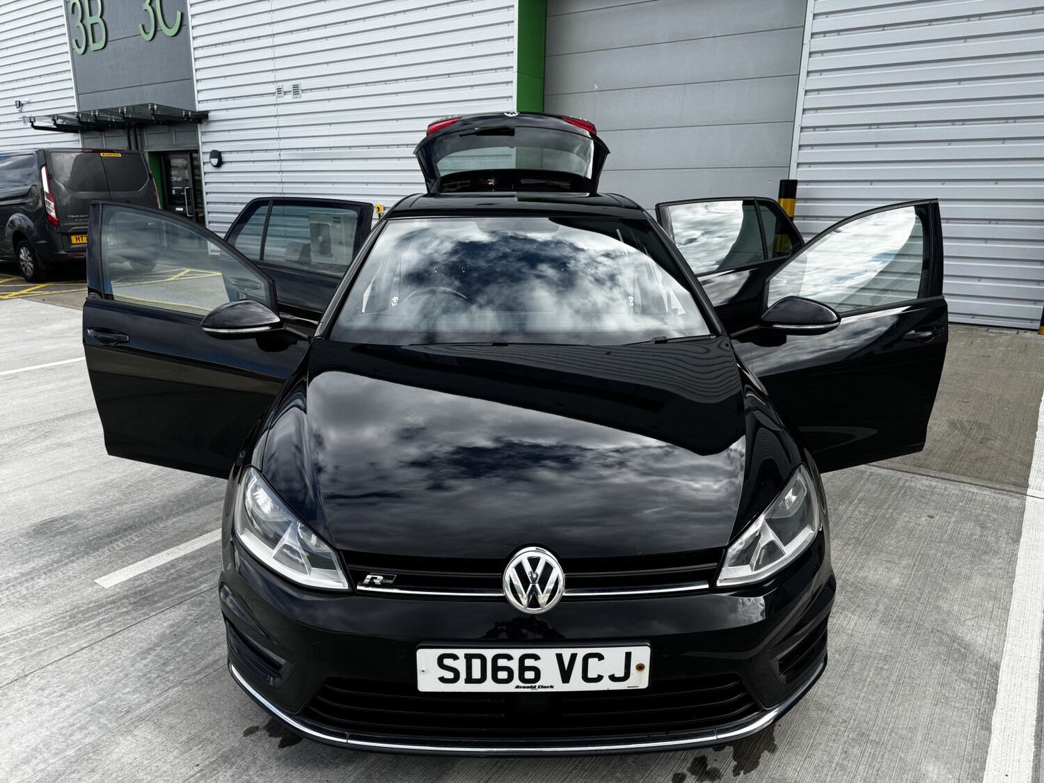 Used Volkswagen Golf 2016 for sale - 78182842: Photo 20