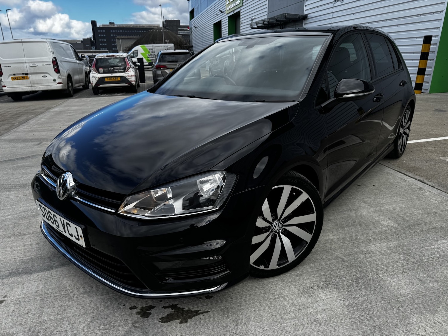 Used Volkswagen Golf 2016 for sale - 78182842: Photo 4