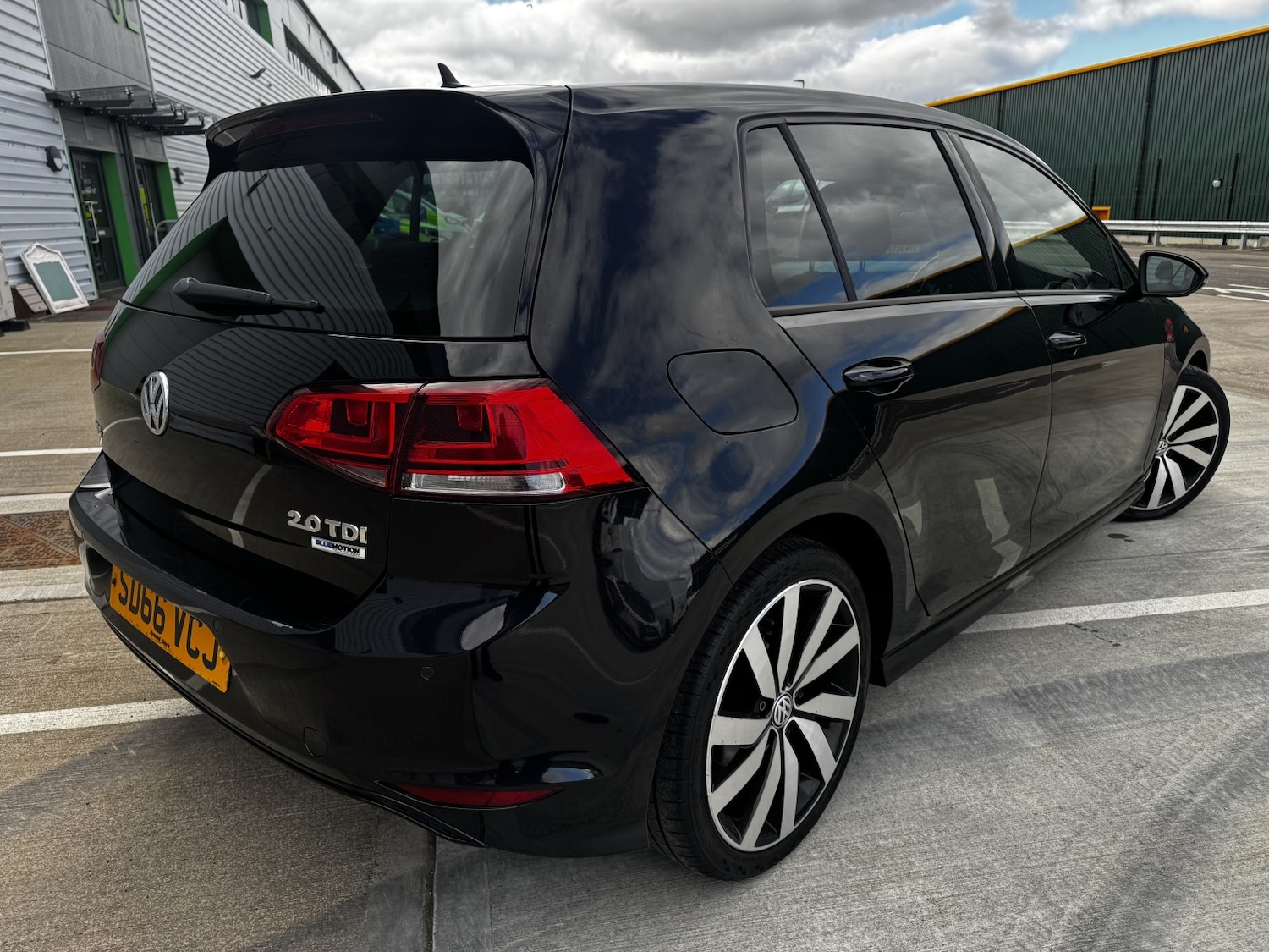 Used Volkswagen Golf 2016 for sale - 78182842: Photo 5