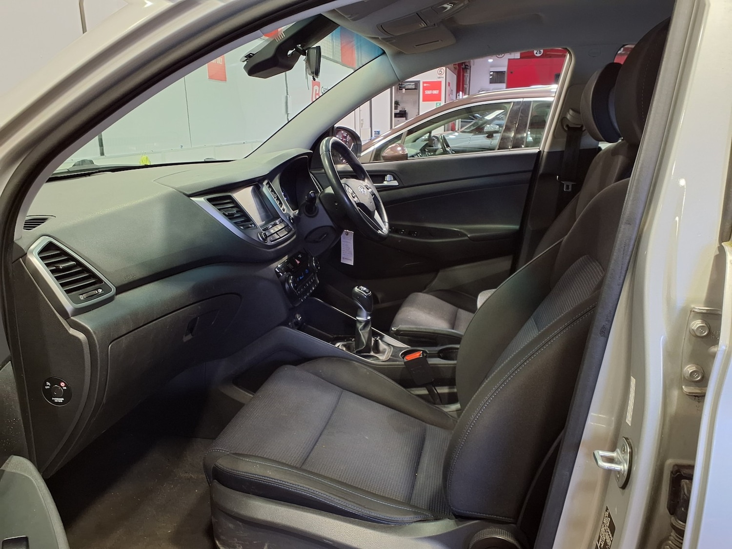 Used Hyundai TUCSON 2017 for sale - 78018324: Photo 11