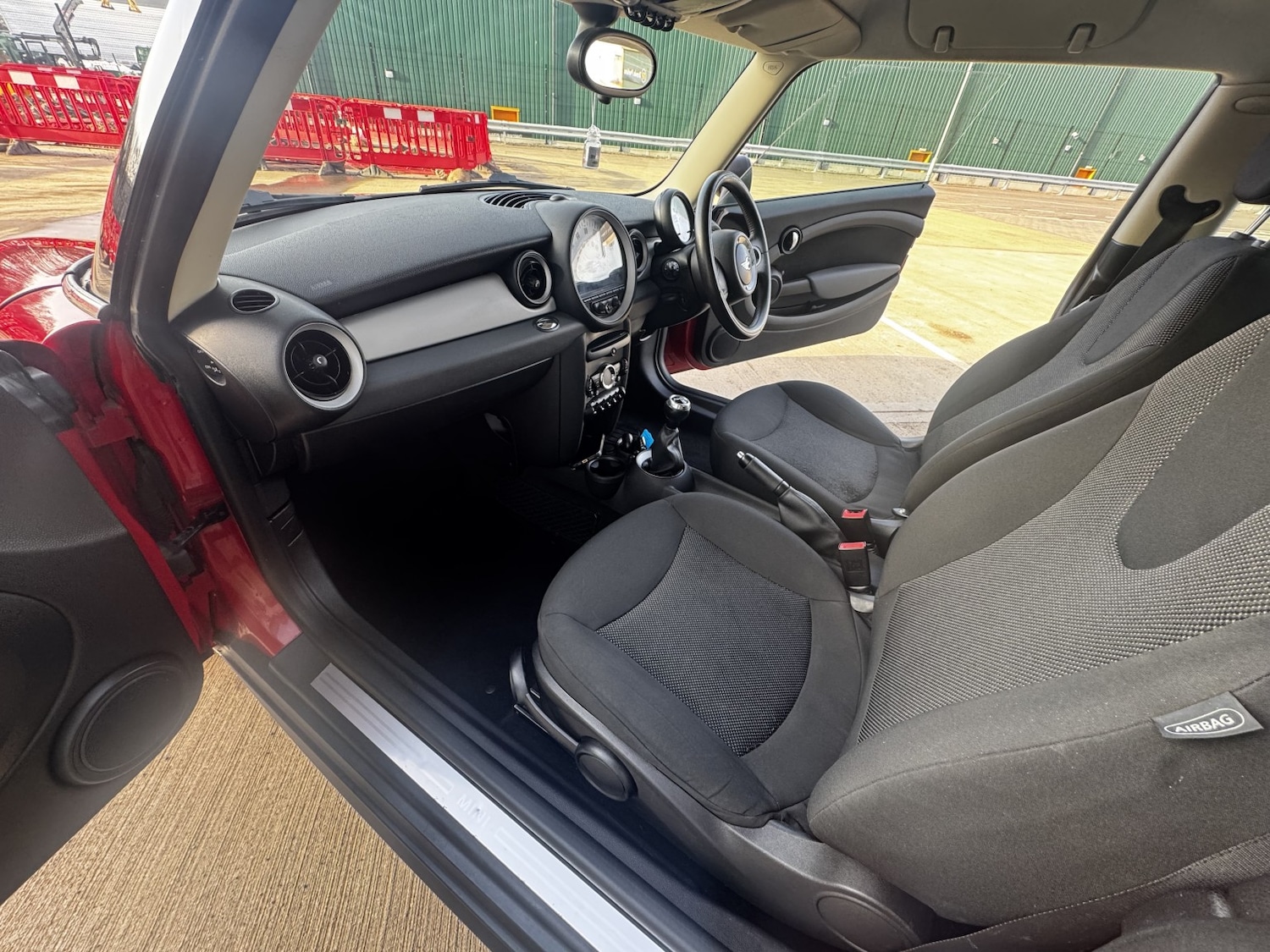 Used MINI Hatch 2011 for sale - 77953905: Photo 13