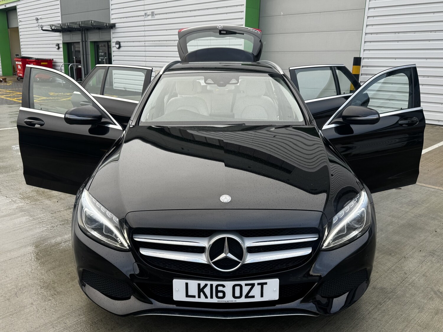 Used Mercedes-Benz C Class 2016 for sale - 77991573: Photo 10