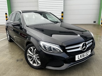 Used Mercedes-Benz C Class 2016 for sale - 77991573: Photo