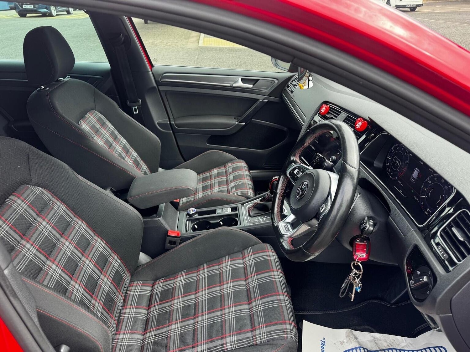 Used Volkswagen Golf 2017 for sale - 76530963: Photo 10