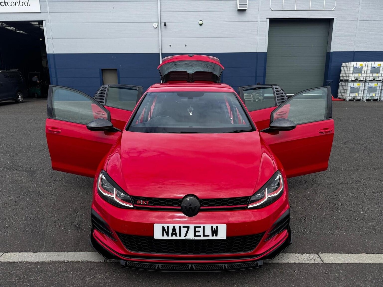 Used Volkswagen Golf 2017 for sale - 76530963: Photo 14