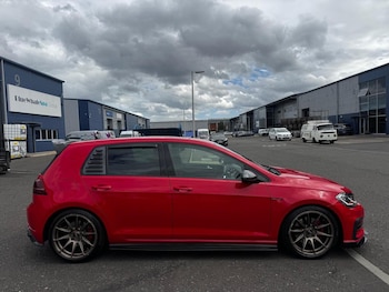 Used Volkswagen Golf 2017 for sale - 76530963: Photo