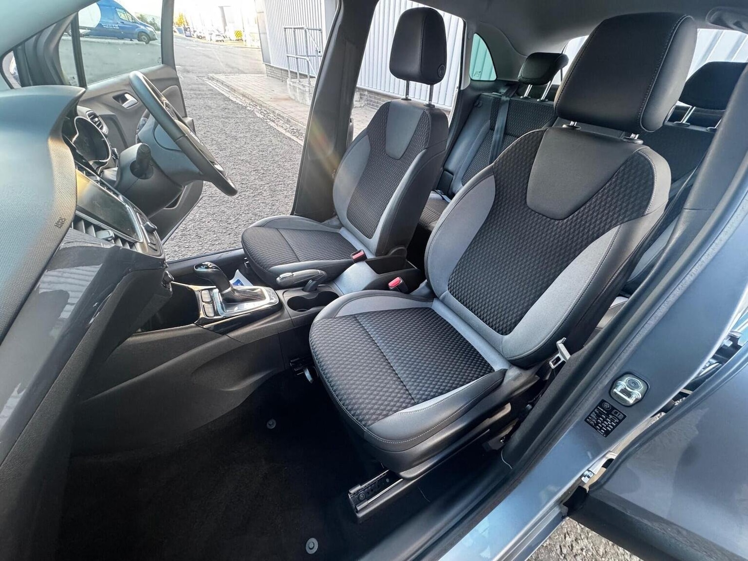 Used Vauxhall Crossland X 2020 for sale - 76769609: Photo 17