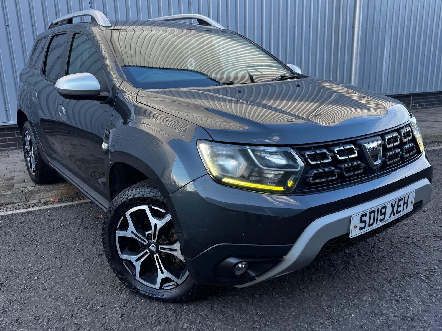 Used Dacia Duster 2019 for sale - 76344732: Photo 2