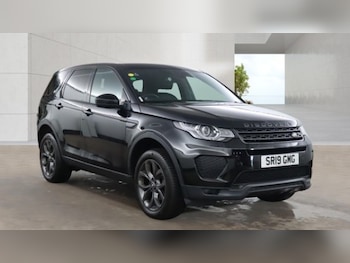 Used Land Rover Discovery Sport 2019 for sale - 79047746: Photo