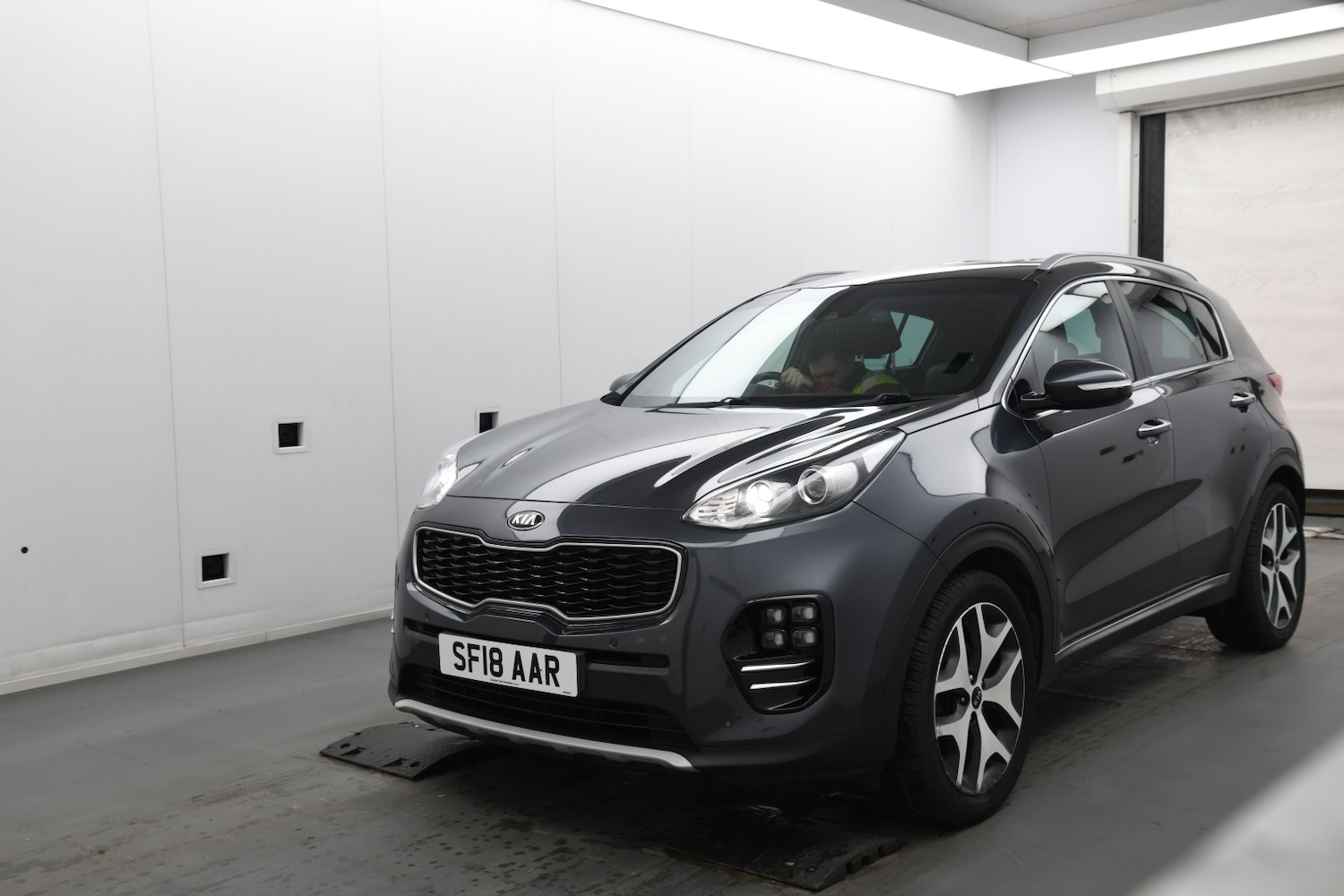 Used Kia Sportage 2018 for sale - 76974393: Photo 2
