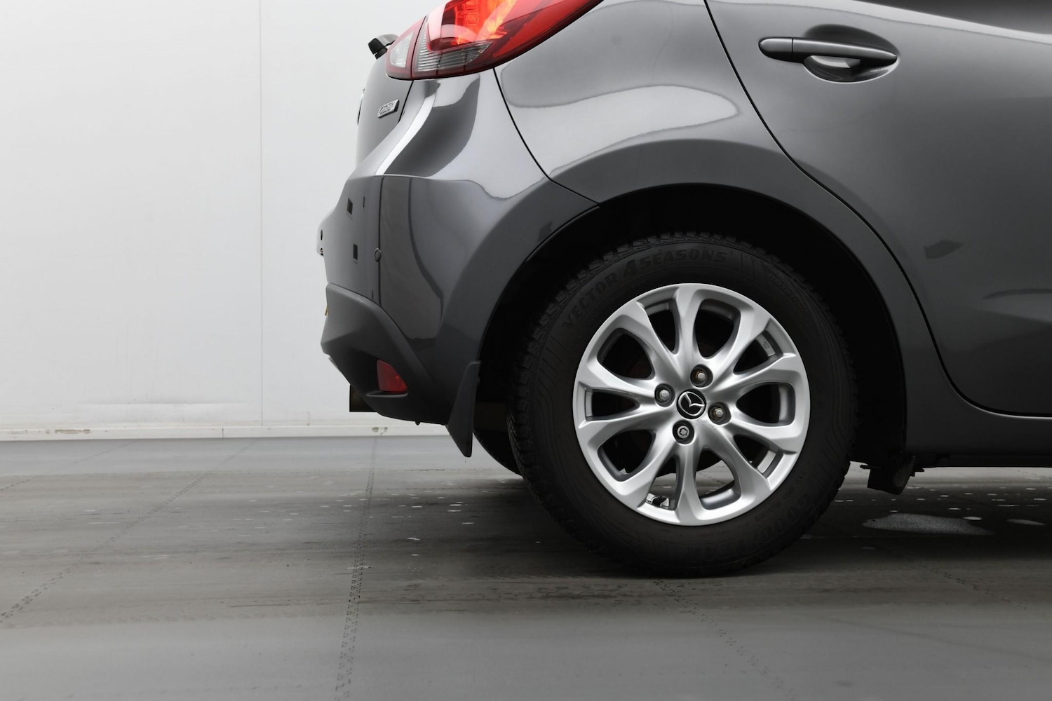 Used Mazda Mazda2 2018 for sale - 76474335: Photo 13