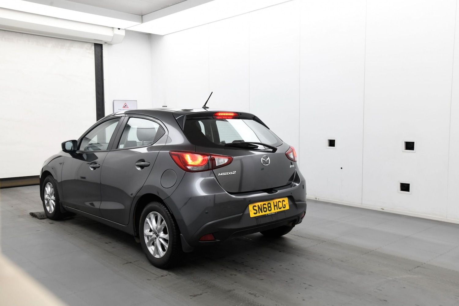 Used Mazda Mazda2 2018 for sale - 76474335: Photo 4
