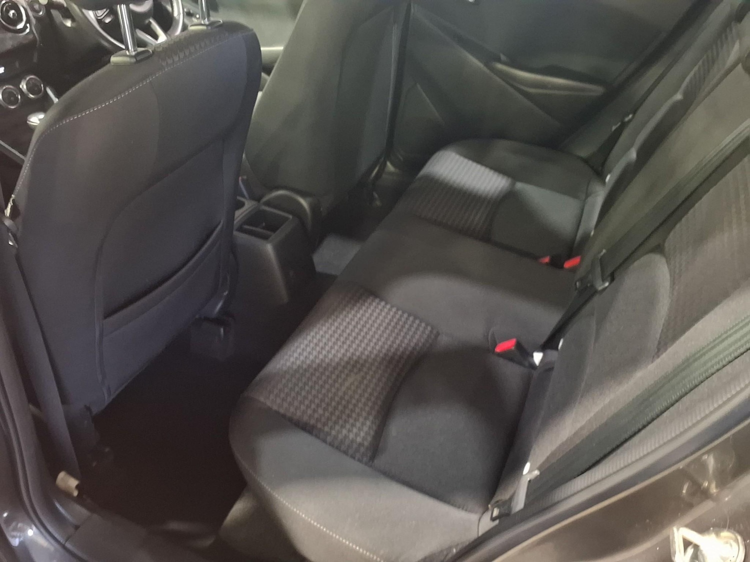 Used Mazda Mazda2 2018 for sale - 76474335: Photo 8